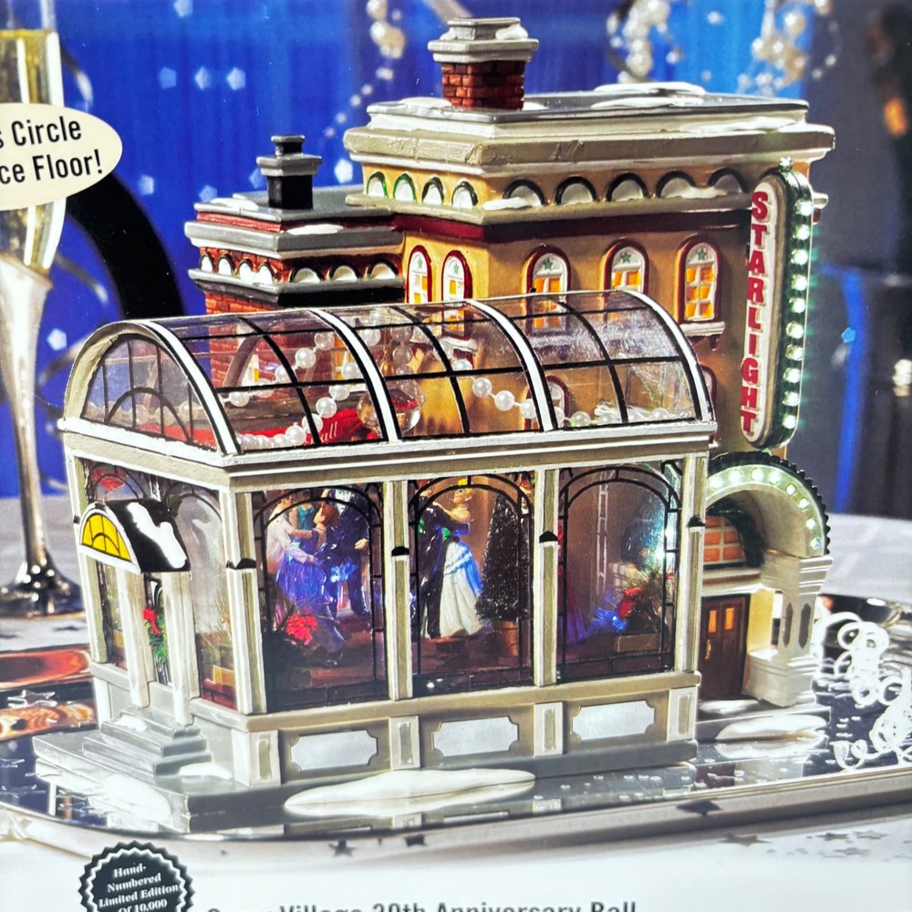 Department 56 Snow Village – 30th Anniversary‎ Ball 55399 - Brand New !